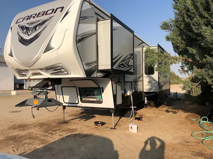 Innovative RV Service 1