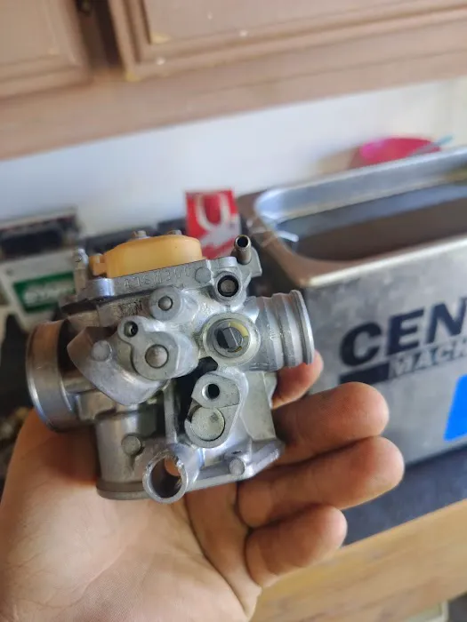 Betos repair motorcycle 7