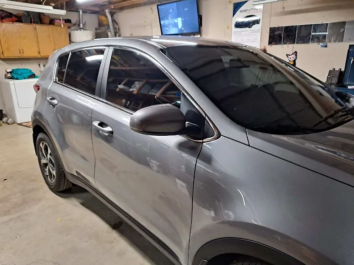 Auto glass and tint 9