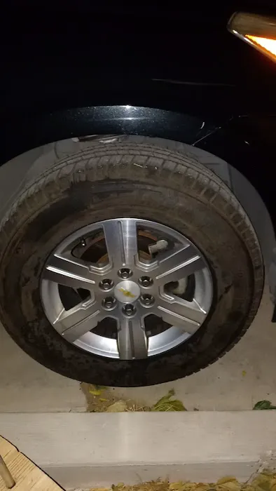 HIGH DESERT TIRE SHOP 4