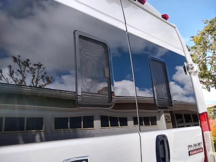 Van Windows Direct 4
