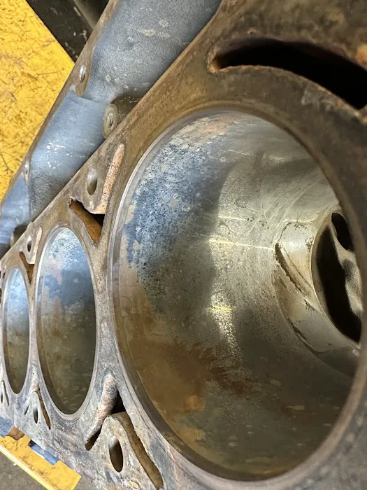 Arringdale's Engine Rebuilding & Auto Repair 4