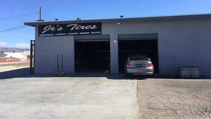 Jr's Tires 0