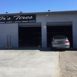 Jr's Tires ico
