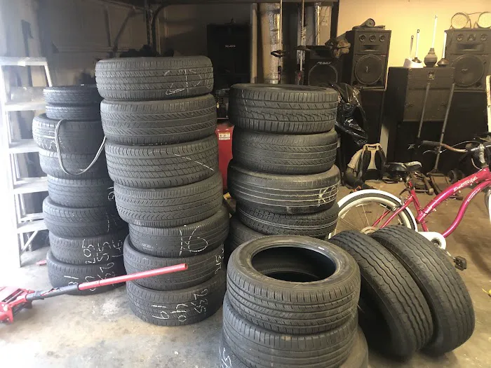 Renato tire 24x7 8
