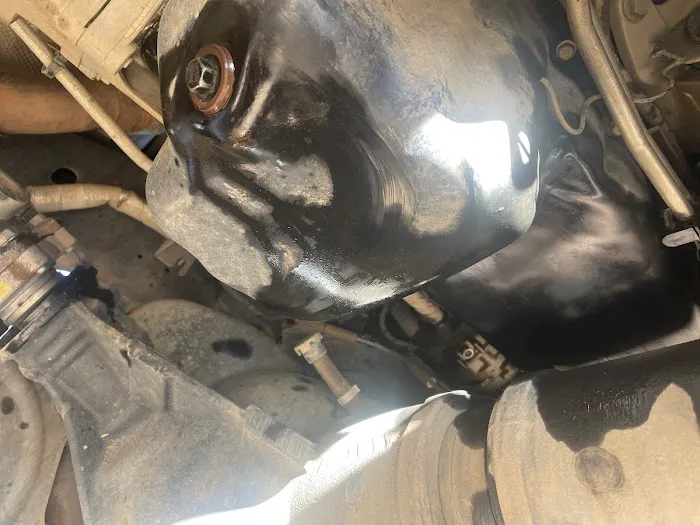Valvoline Instant Oil Change 6