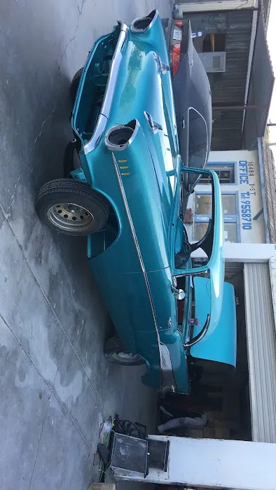 Western Truck & Auto Collision 1
