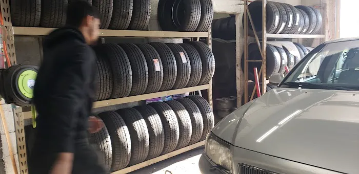 Shad Used Tires 6