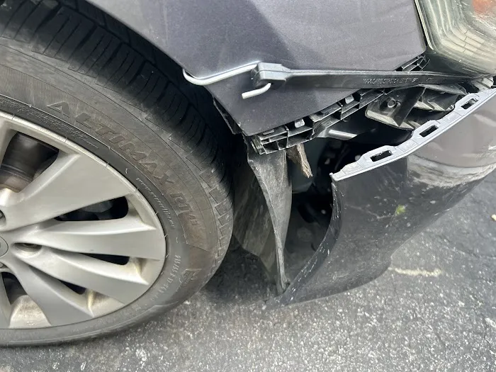 Fine Line Auto Body Easton 6