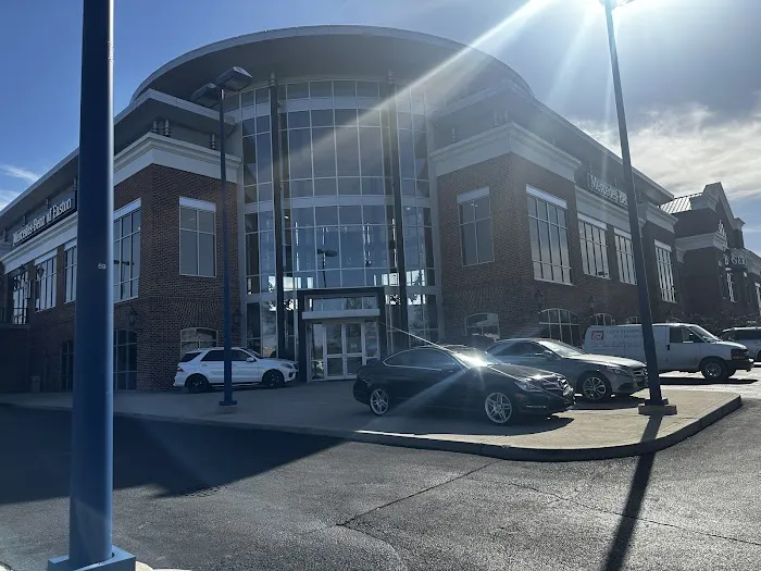 Service Center - Mercedes-Benz of Easton 2