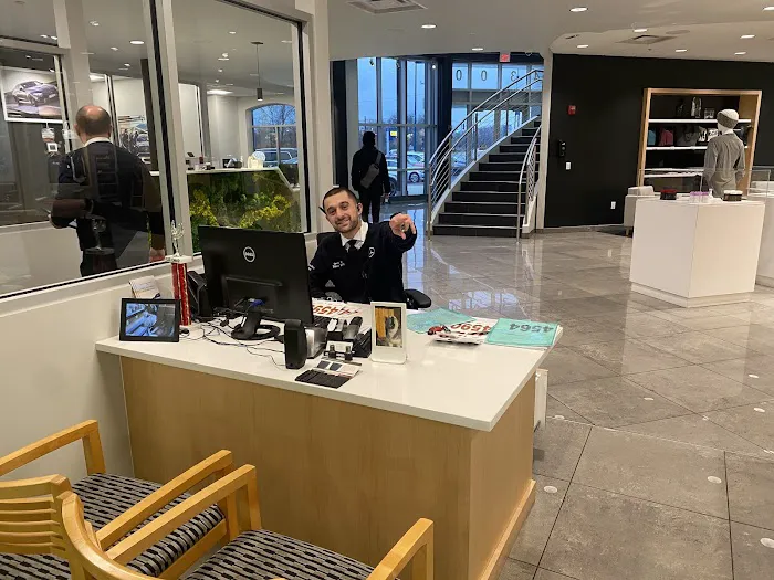 Service Center - Mercedes-Benz of Easton 1