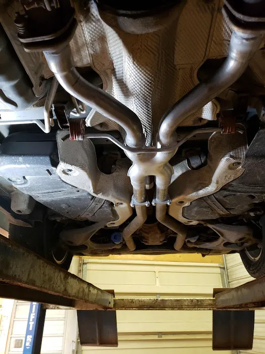 Mike's Custom Garage 3