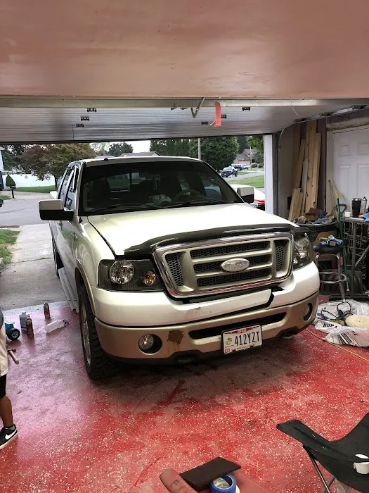 Garrett's Garage 740 0