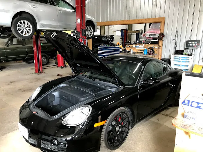 Kinetic Automotive 7