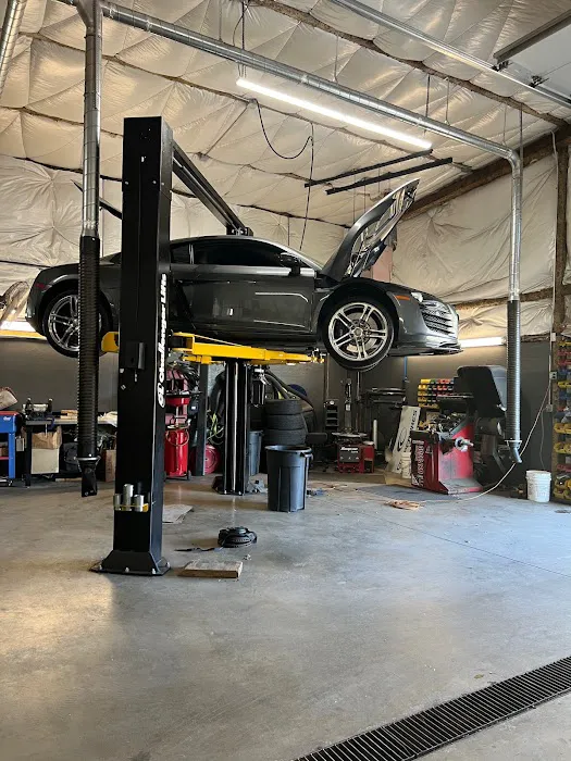 Howland Autohaus 0