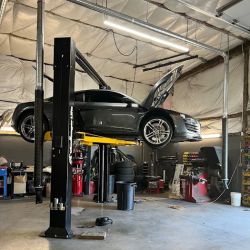 Howland Autohaus ico