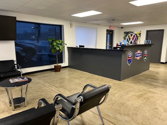 Howland Autohaus 8