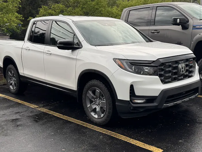 John Hinderer Collision Center 2
