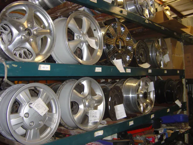 Del-Car Used Auto Parts 2