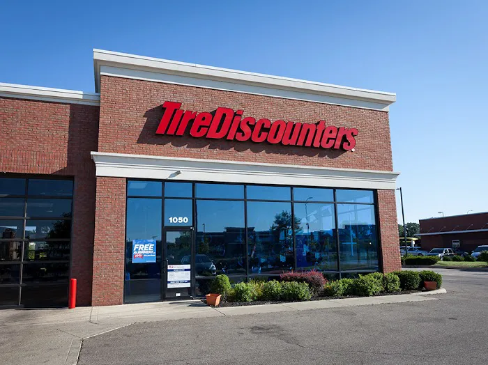 Tire Discounters 3