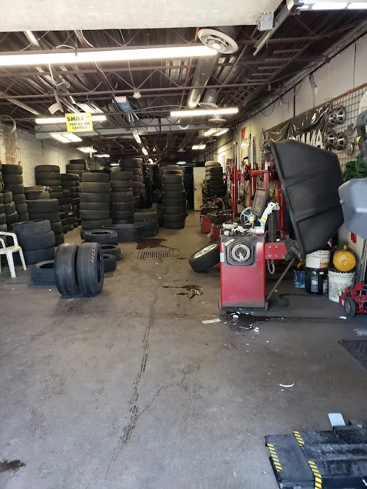 Pablo's New & Used Tires 0