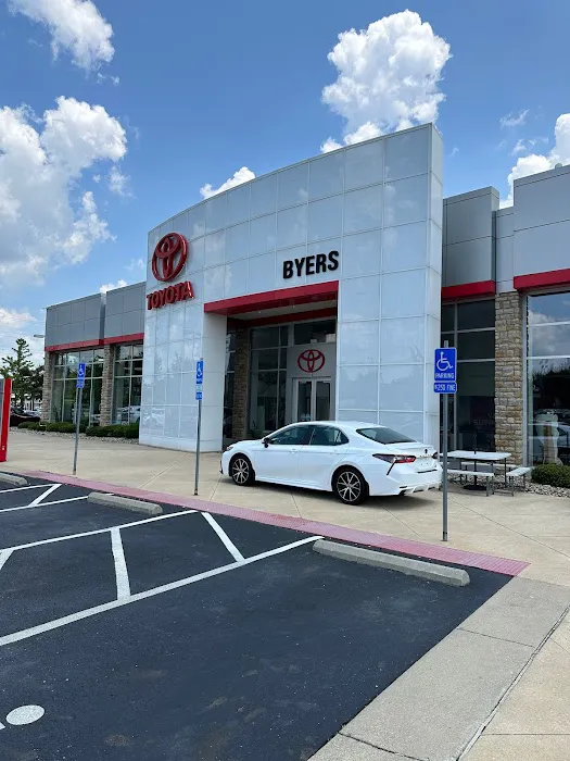 Byers Toyota Parts Store 4
