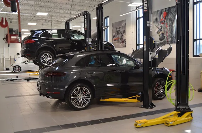 Porsche Dublin Service & Parts Department 1