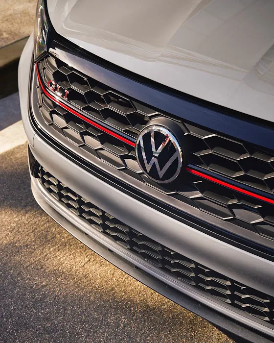 Volkswagen Columbus Service & Parts Department 9