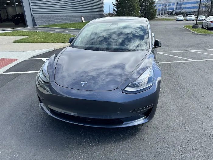 Tesla - Collision 5