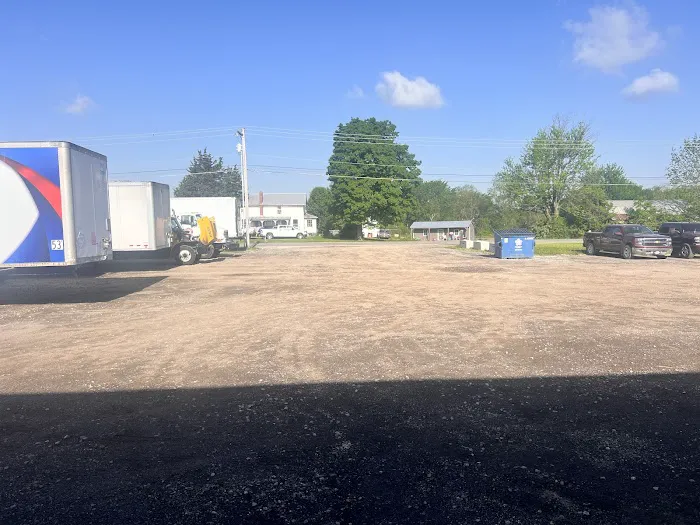 Old Pride Truck Center 4