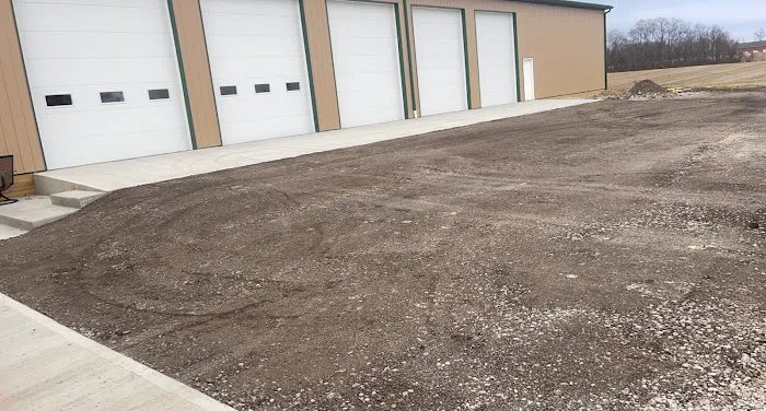 Old Pride Truck Center 6
