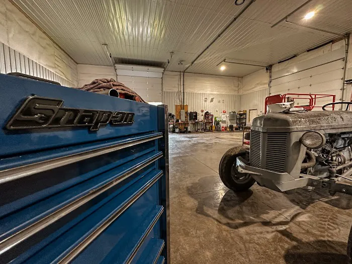 Hinton Heavy Equipment Repair LLC 3