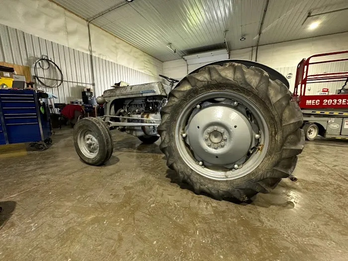 Hinton Heavy Equipment Repair LLC 6