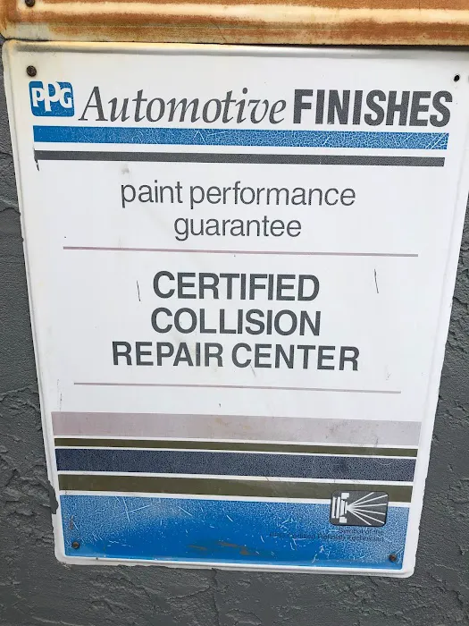 Phil's Collision Repair 3