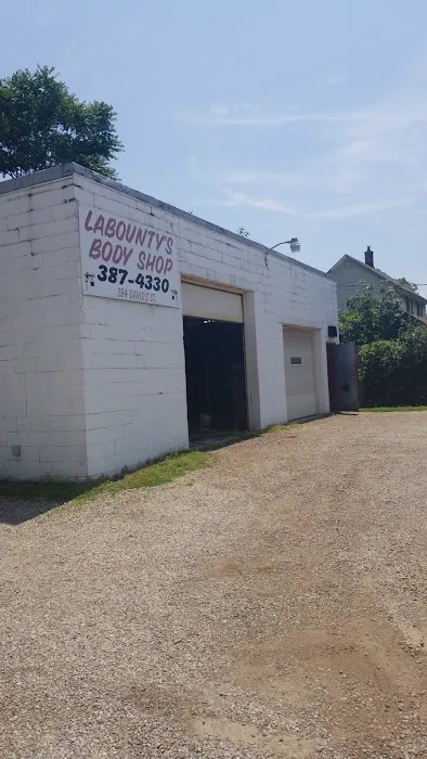 Labounty's Body Shop 0