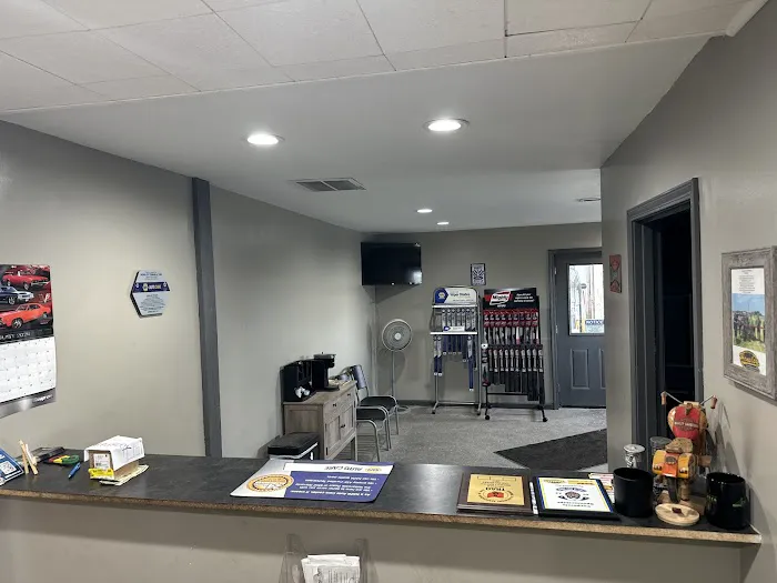 Hensley garage 3