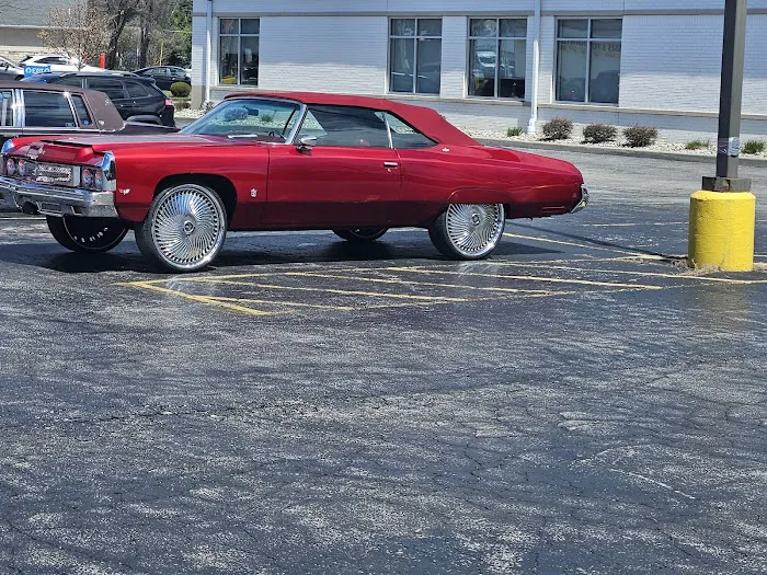 Hunt's Auto Repair and Tires 3