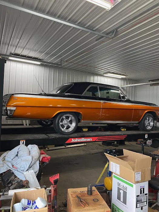 Hunt's Auto Repair and Tires 9