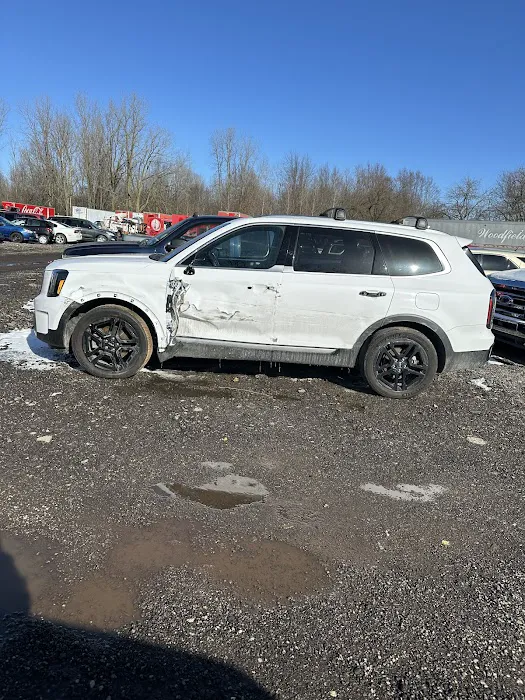 Piper's Collision Center 1