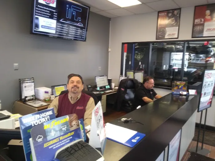 Van's Auto Service & Tire Pros of Mansfield 5