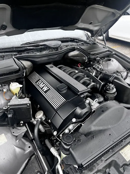 MH AUTO REPAIR & BODY SHOP LLC 7