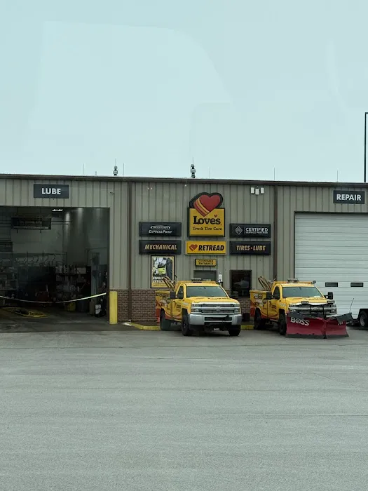 Love's Truck Care 2