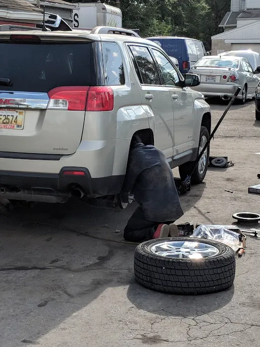 AK Wheels & Tires 8