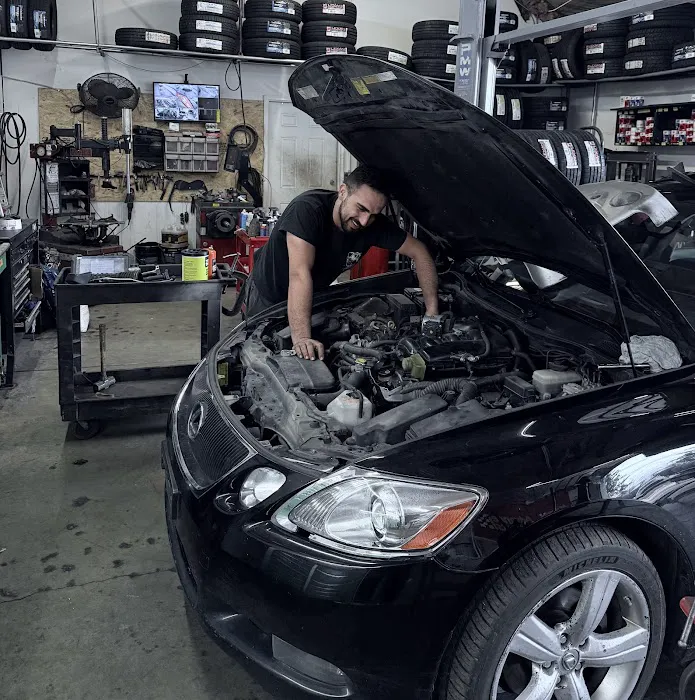 John's Tire and Brake Service LLC 4