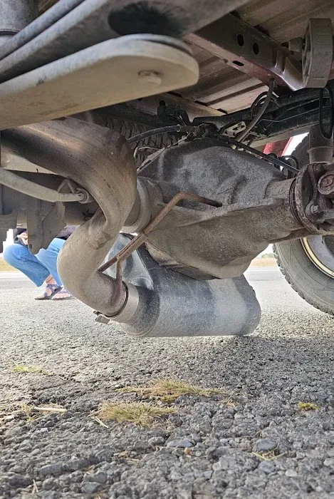 Muffler Brothers 0