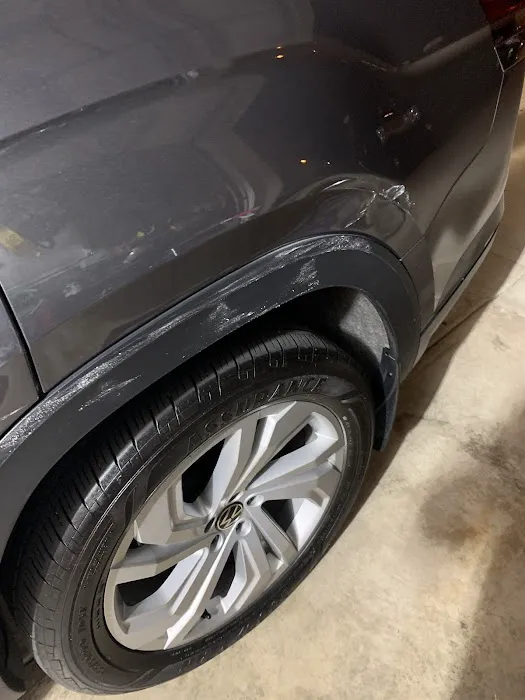 Dodds Bodyworks 3