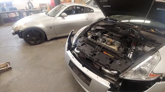 Dodds Bodyworks 8