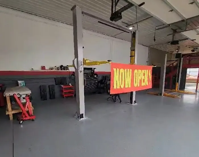 Brothers Racing Garage LLC 5