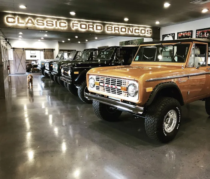 Classic Ford Broncos 8