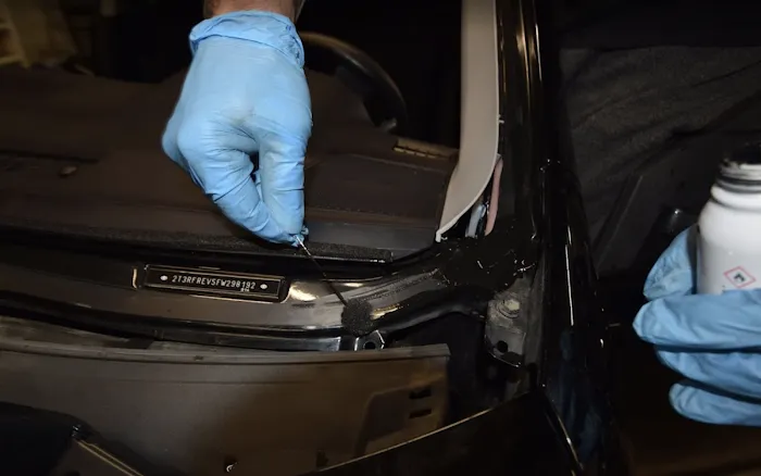 Auto Glass Discounters 0